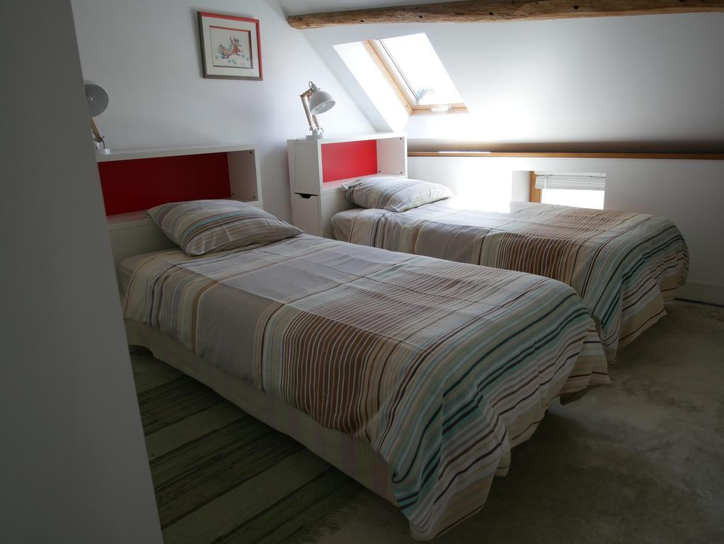 Gites De La Grande Ferme Avernes Eksteriør billede