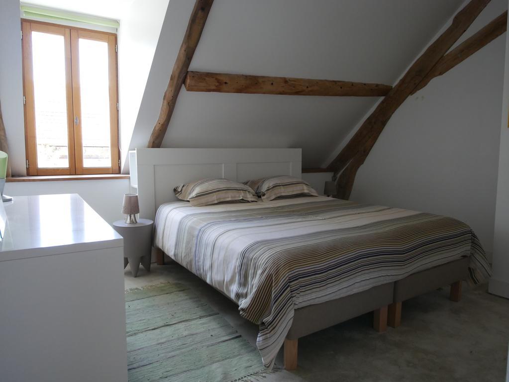 Gites De La Grande Ferme Avernes Eksteriør billede